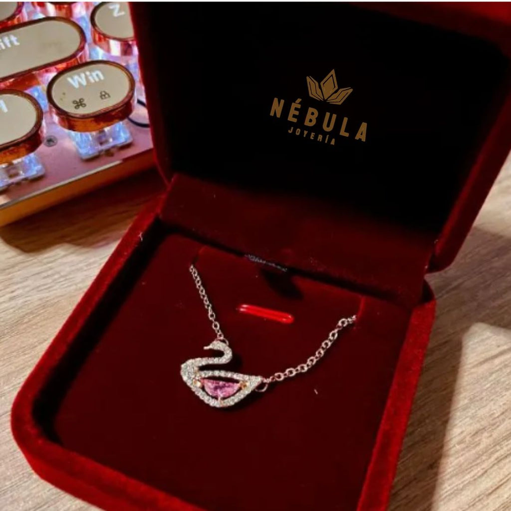 Collar Swarovski cisne rosa 🦢💕