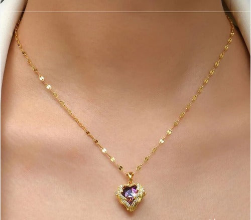 Collar corazón con símbolo Amor eterno ❤️‍🔥