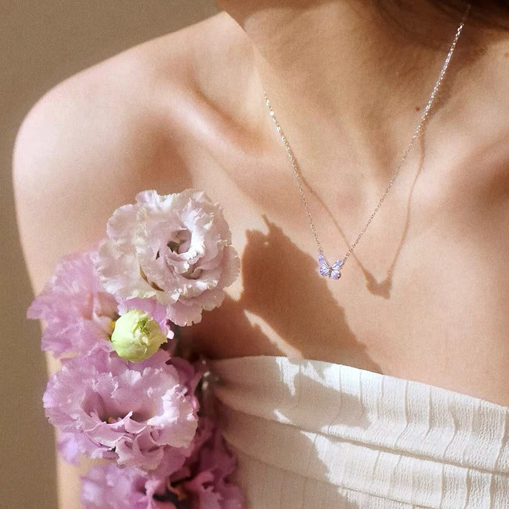 Set de Mariposa 🦋 Collar + pulsera que brillan en la oscuridad Purpura✨